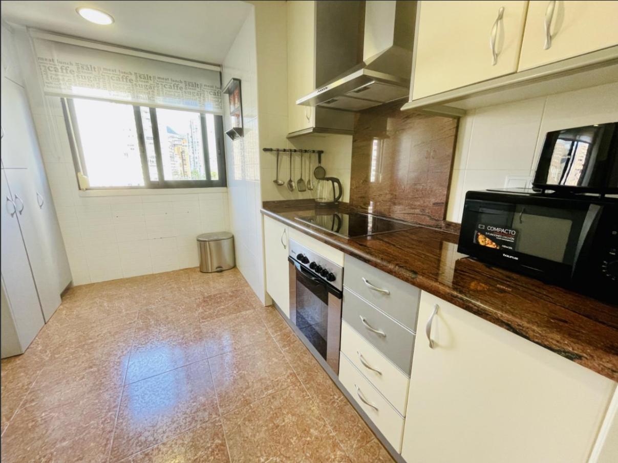 Apartamento Playa De Poniente Benidorm - Torre Dos Calas المظهر الخارجي الصورة