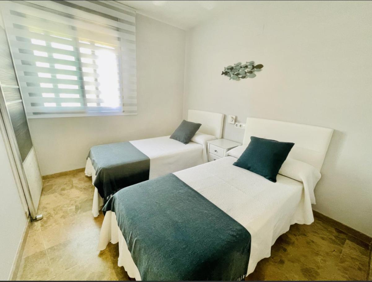 Apartamento Playa De Poniente Benidorm - Torre Dos Calas المظهر الخارجي الصورة