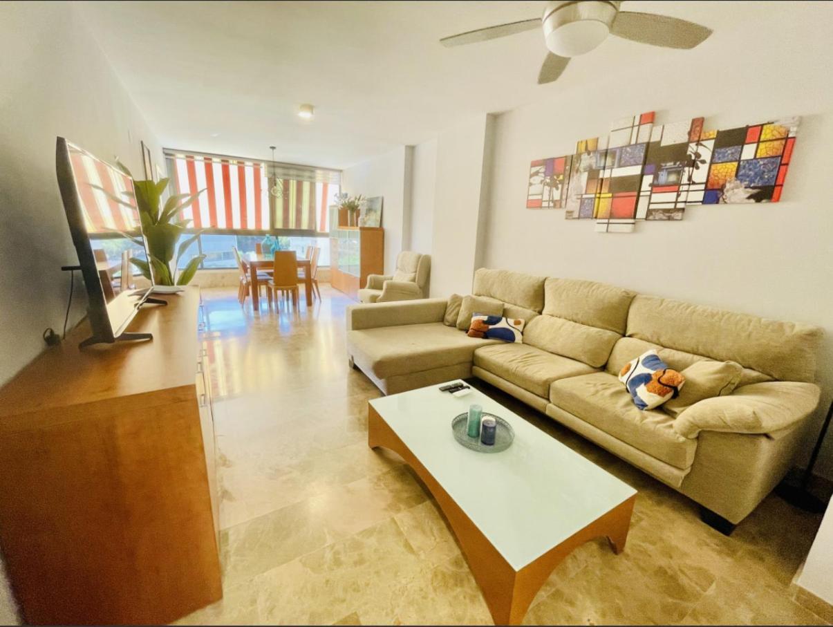 Apartamento Playa De Poniente Benidorm - Torre Dos Calas المظهر الخارجي الصورة